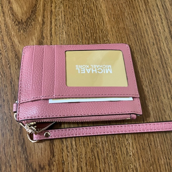 Michael Kors jet set wristlet